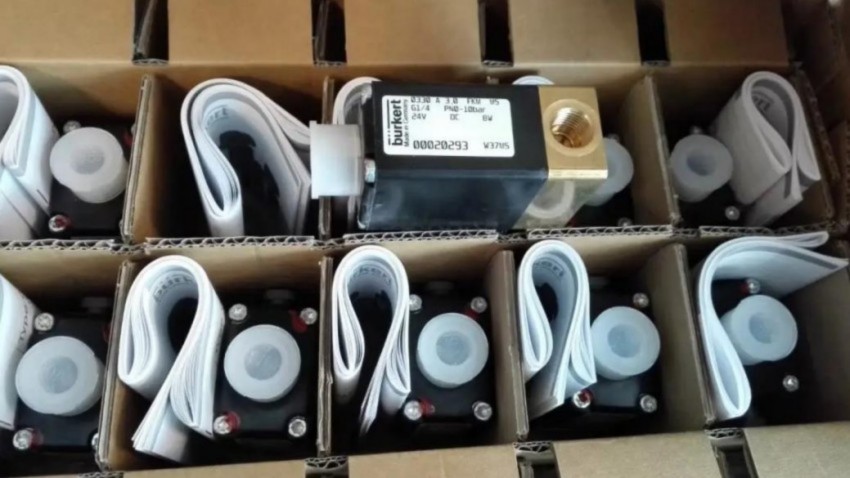 burkert電磁阀6013-00125304宝德电磁阀全新125304有现货