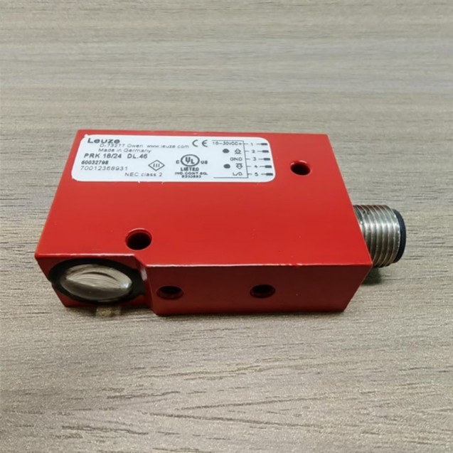 全新原装 劳易测 HRT 55/44,200-S12 带背景抑制的传感器 