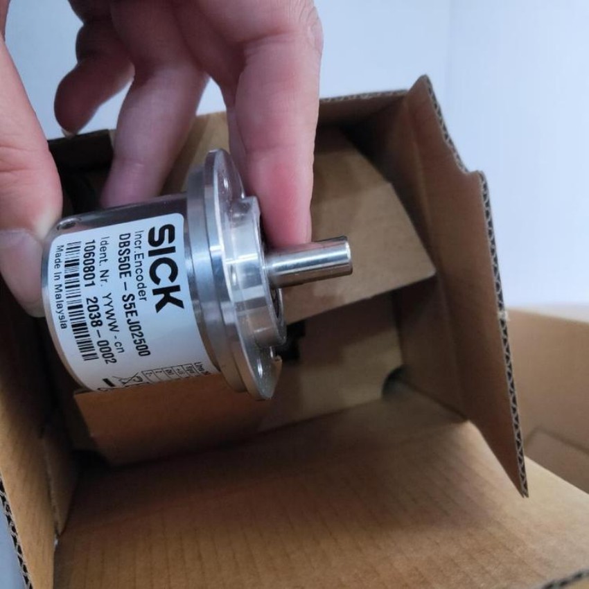 SICK西克WTB4-3P3161 传感器 全新原装正品