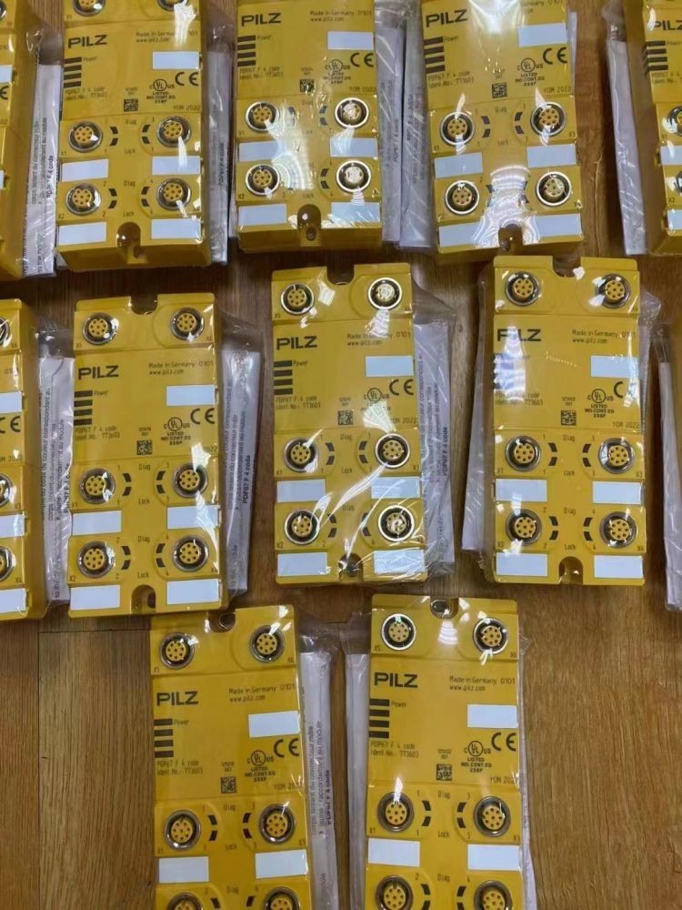 【现货】774585 PZE X4 24VDC 4n/o皮尔兹继电器