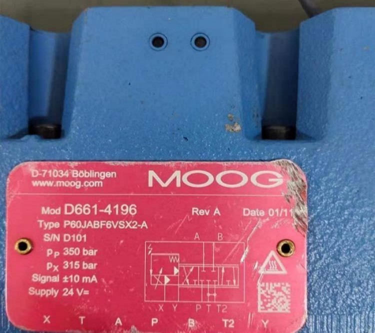 穆格MOOG伺服阀D661-4573C