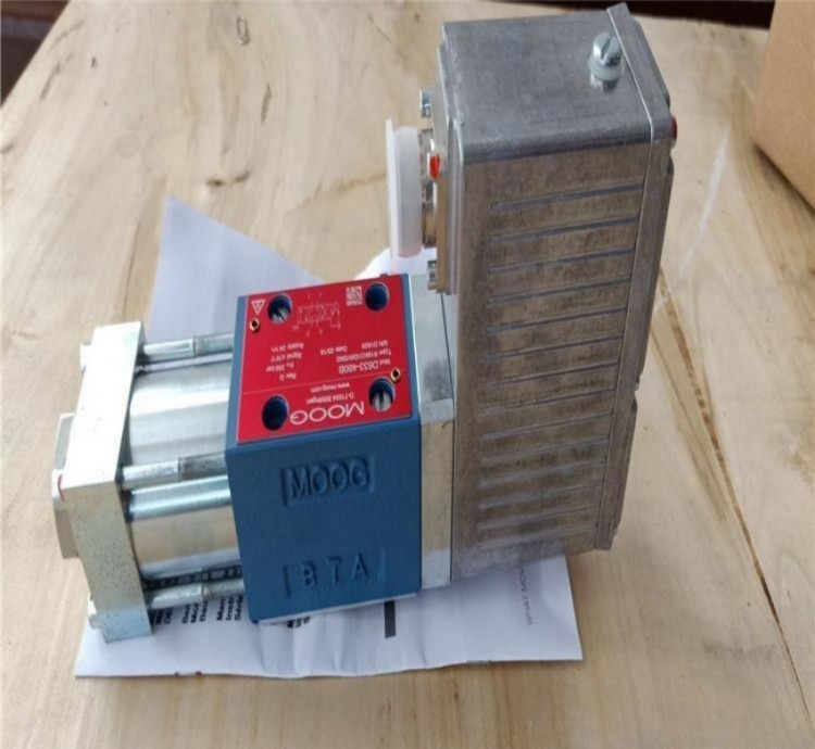 穆格MOOG伺服阀D661-4598C