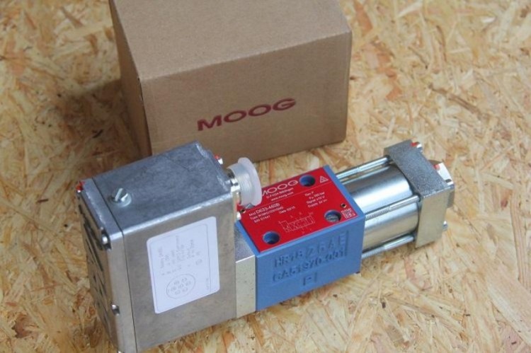 D792-4013 MOOG穆格伺服阀