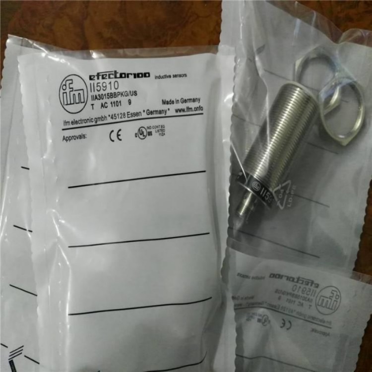 MK5137 全新易福门IFM T型槽气缸开关