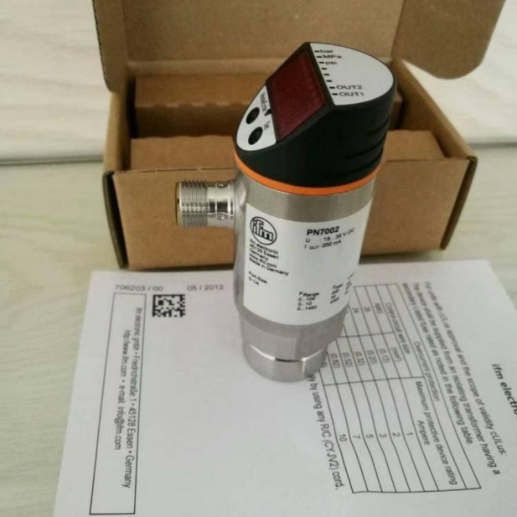 IFS241易福门ifm电感式接近开关