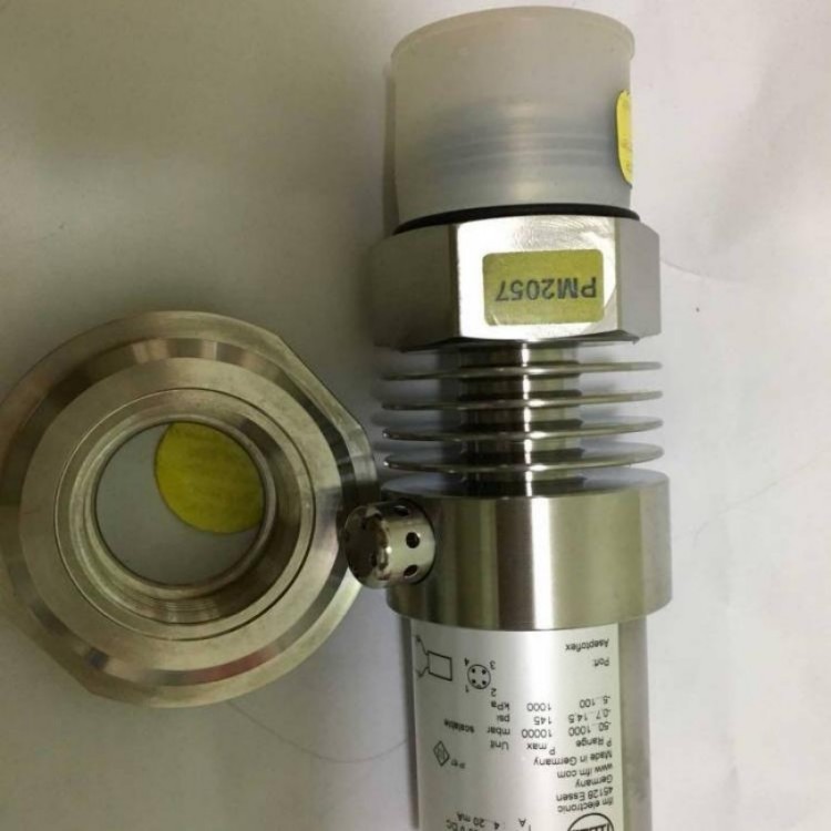 LR7000 进口易福门IFM 电子液位传感器