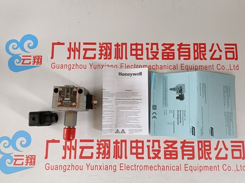 西门子QBE2003-P16 压力传感器变送器 QBE2003-P25 QBE2003-P10 0-10V
