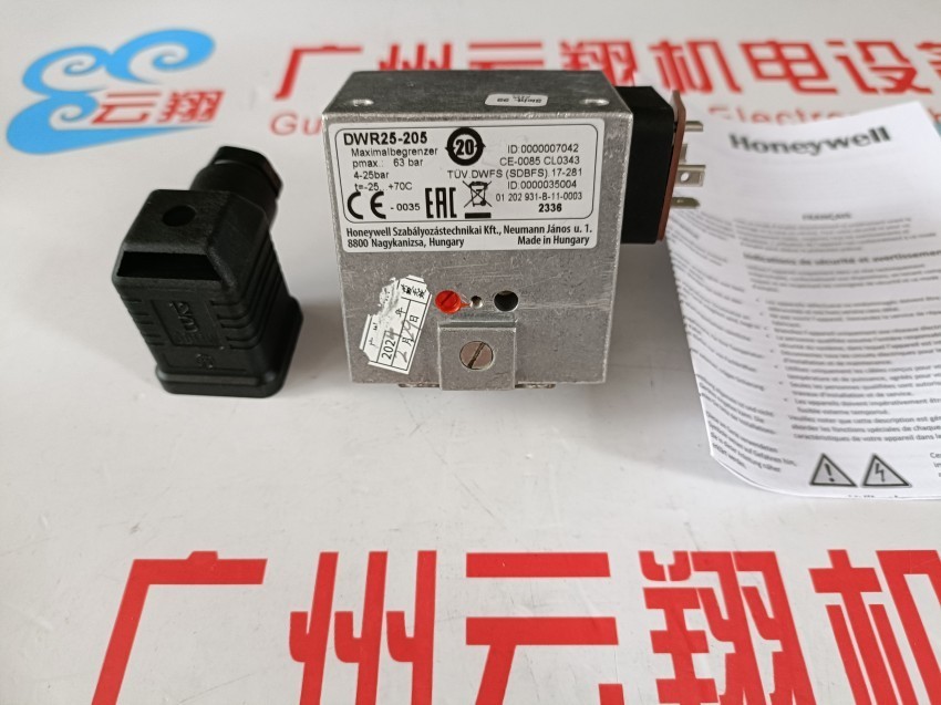  美国霍尼韦 Honeywell 风管温湿度传感器H7080B2103