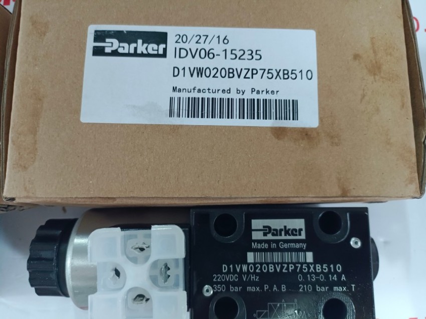  PV140R9K1T1NKCCK0175,