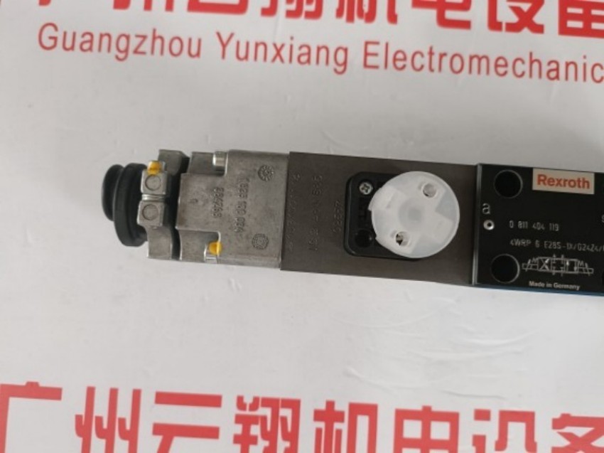  R900933792 4WRA6EB15-22/G24N9K4/V