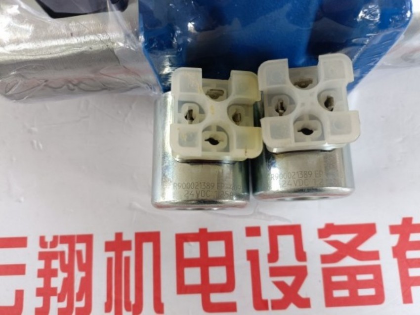  R900935535 4WRA6WA30-22/G24K4/V