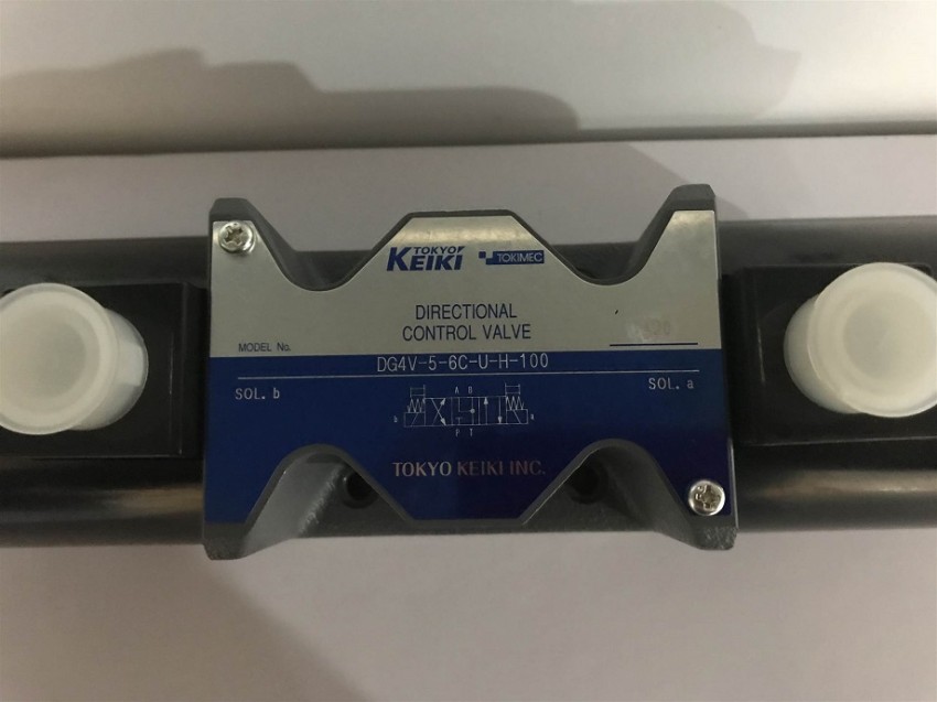 东京计器变量柱塞泵